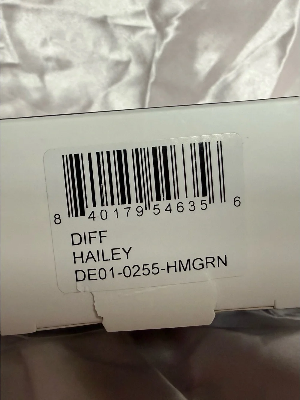 Diff Eyewear “Hailey” Tortoiseshell Sunglasses - New with Box